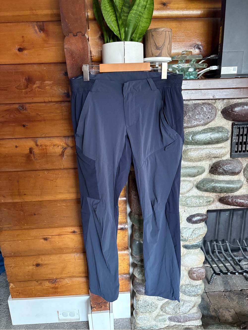 Quechua MH500 Men’s Lightweight Technical Hiking Pants Navy Zip Pocket Outdoor